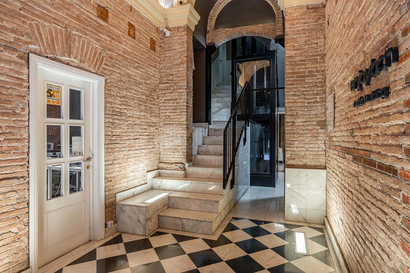 Enjoybcn Colon Apartments Barselona Dış mekan fotoğraf