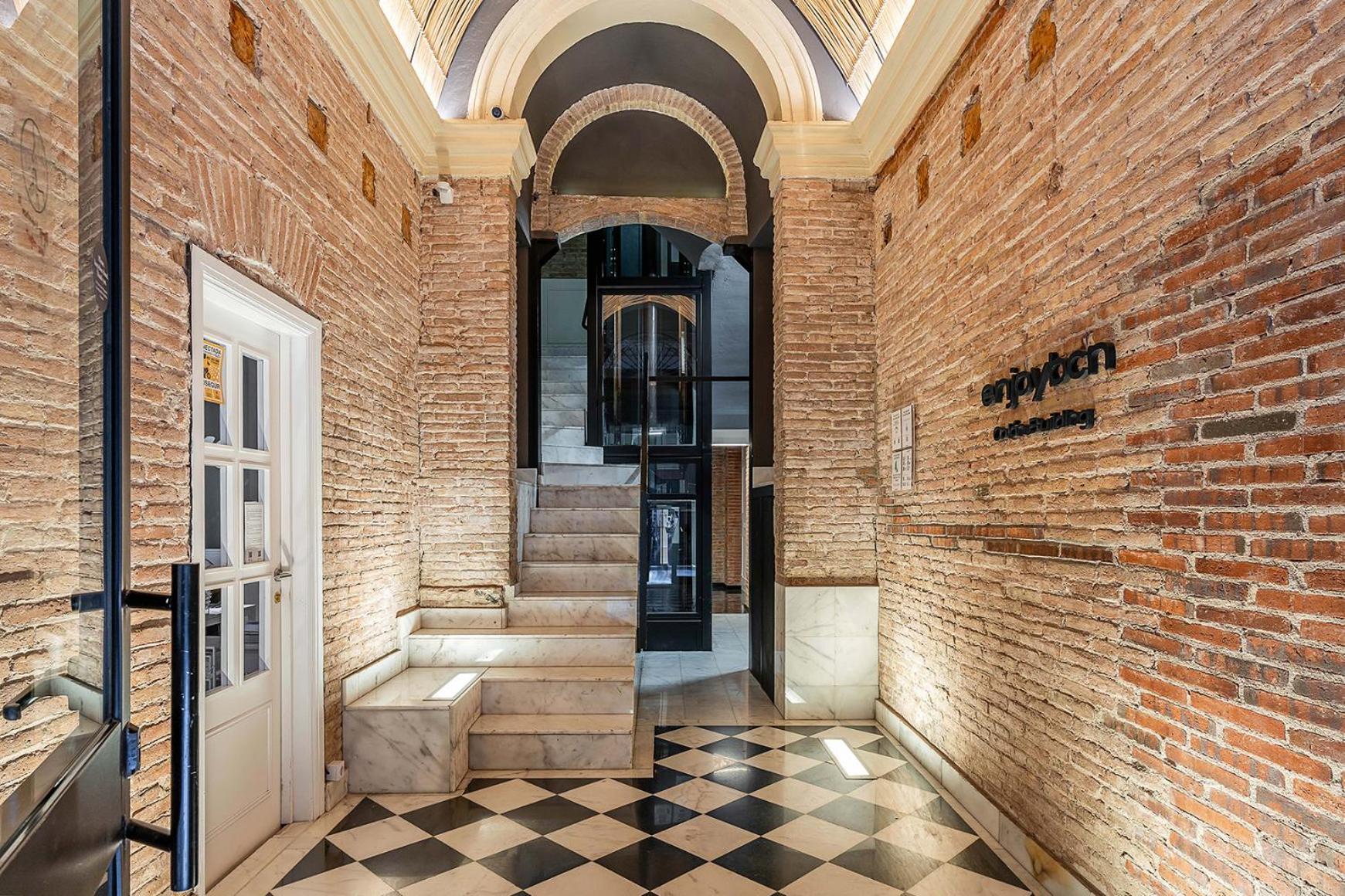 Enjoybcn Colon Apartments Barselona Dış mekan fotoğraf