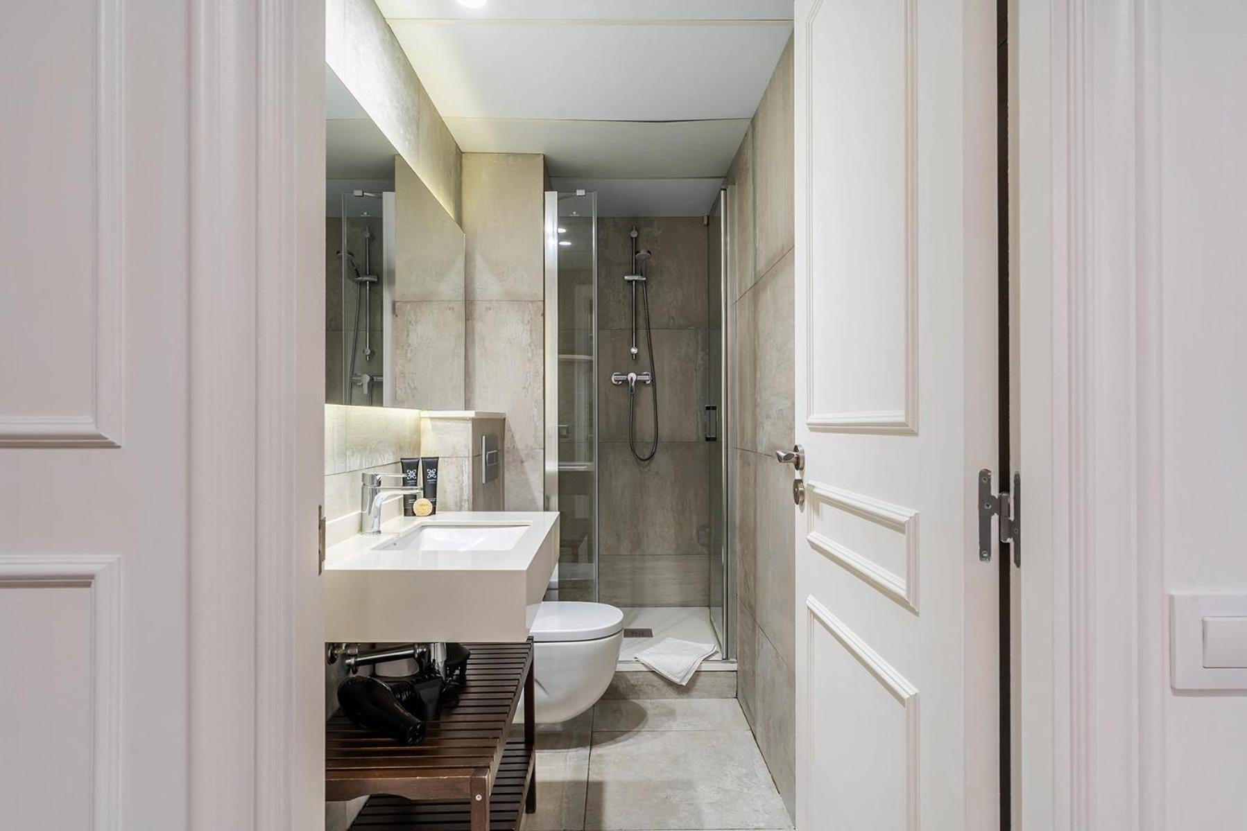 Enjoybcn Colon Apartments Barselona Dış mekan fotoğraf
