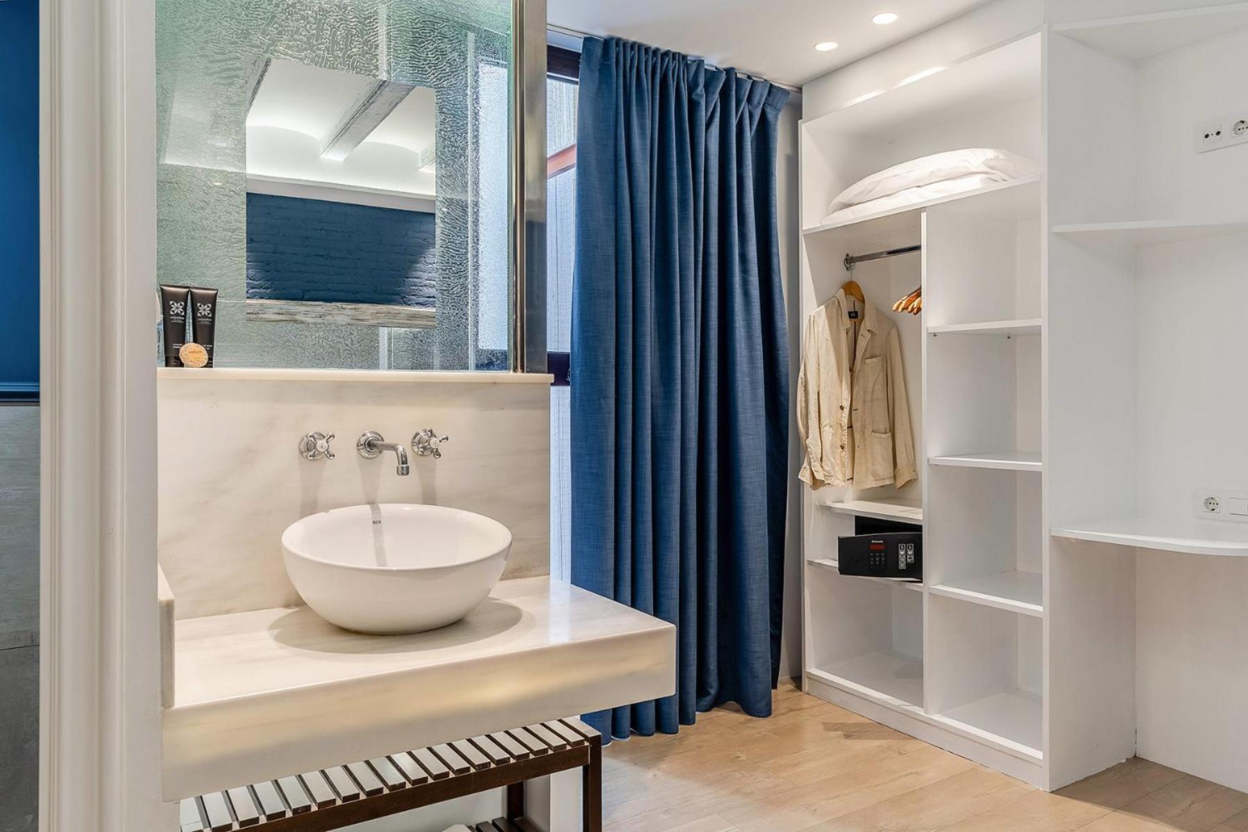 Enjoybcn Colon Apartments Barselona Dış mekan fotoğraf